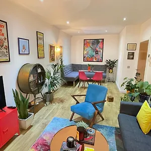  Apartment Award Winning In Yarm, North Yorkshire